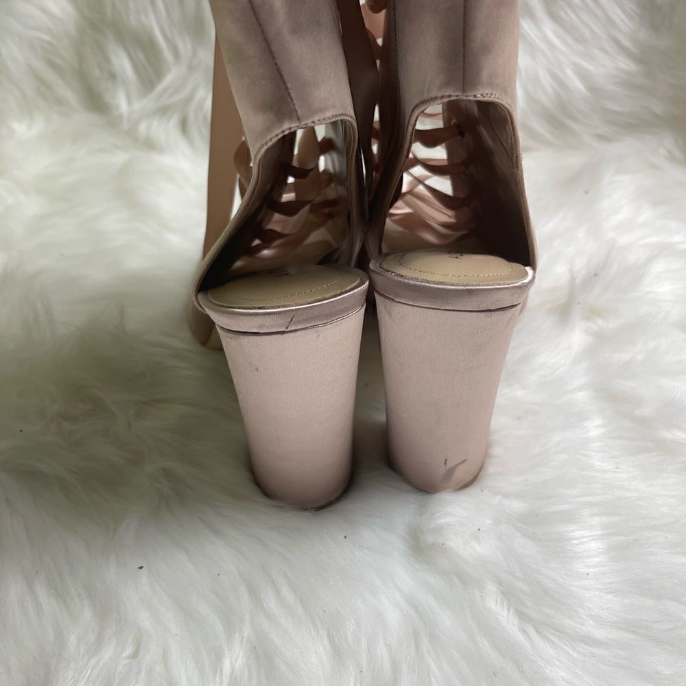 Aldo blush pink satin lace up ankle booties with side zipper 4”block heels SZ10 - Picture 5 of 8